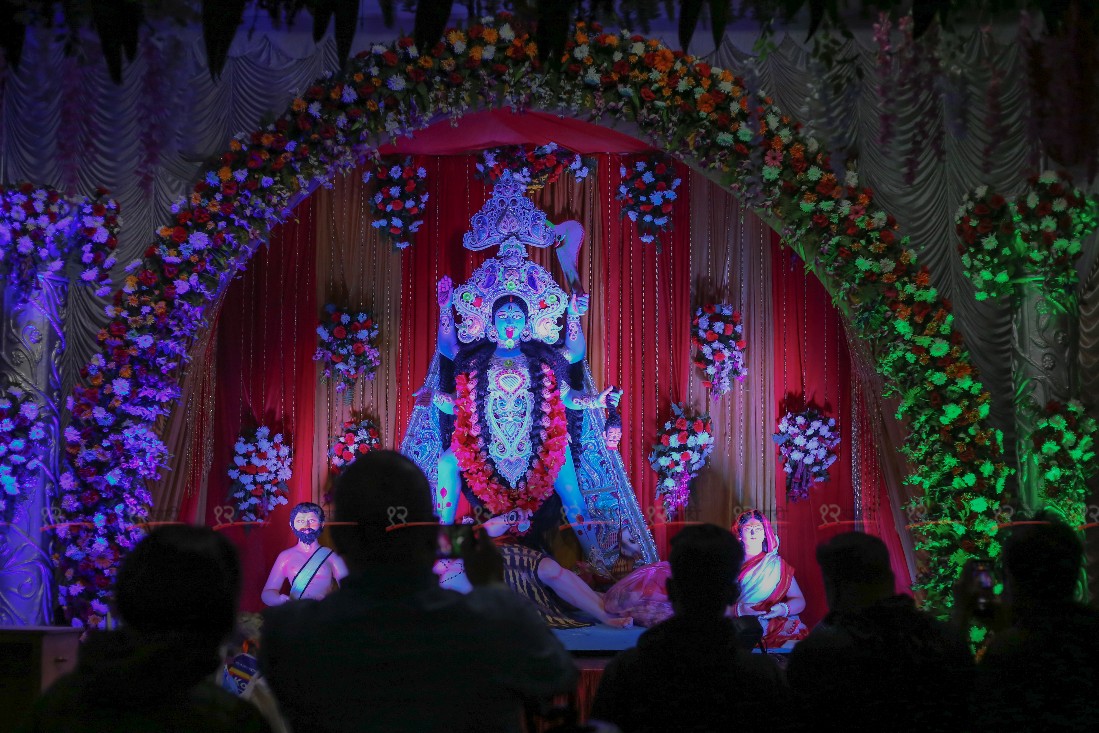 Tihar Dipawali Laxmi Pooja 41666630901.jpg